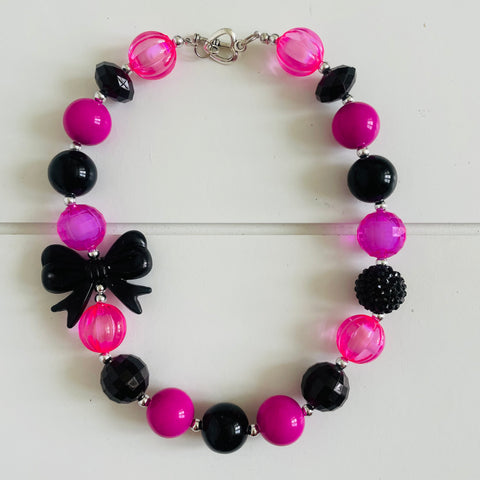 HOT PINK AND BLACK BOW BUBBLEGUM NECKLACE